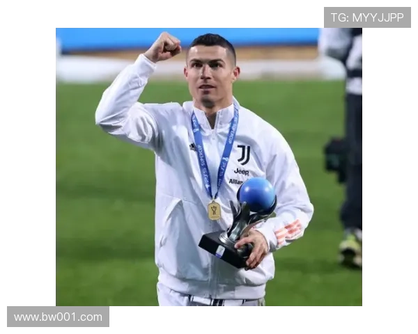 费利佩复出生日帽助蓉城大胜